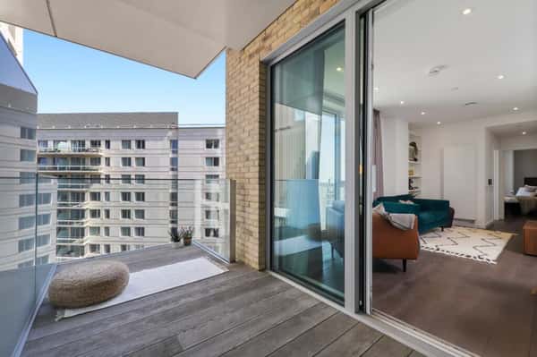 2 bedroom apartment at East Village - Image 20