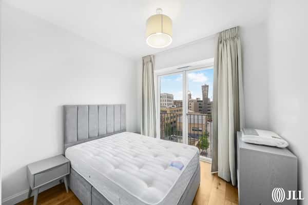 3 bedroom apartment at Sugar House Island - Image 10