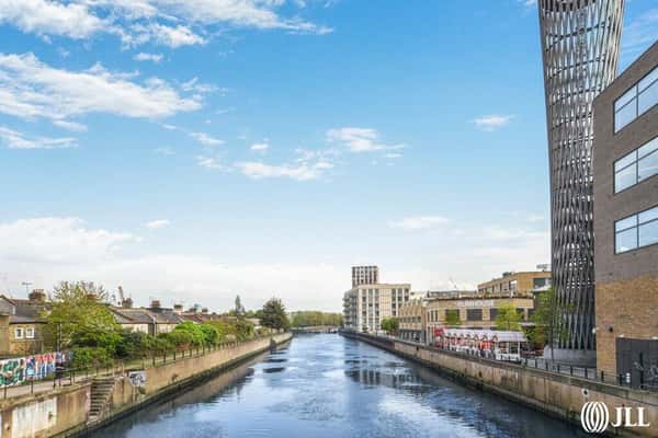 2 bedroom apartment at Sugar House Island - Image 11