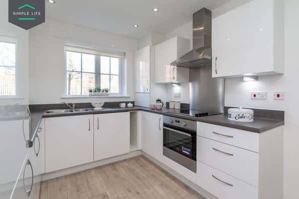 3 bedroom house at Wards Keep - Image 6