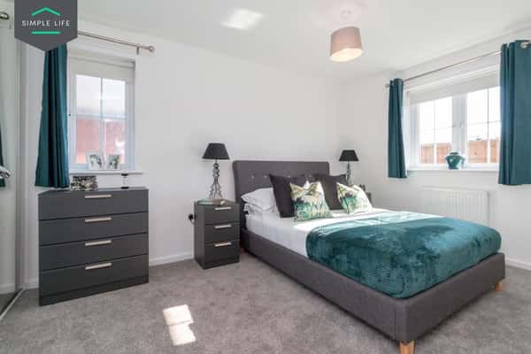 3 bedroom house at Wards Keep - Image 11