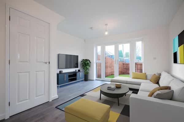 2 bedroom house at Albion Place - Image 14