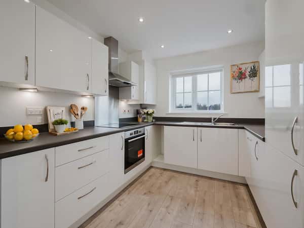 3 bedroom house at The Fairways - Image 3