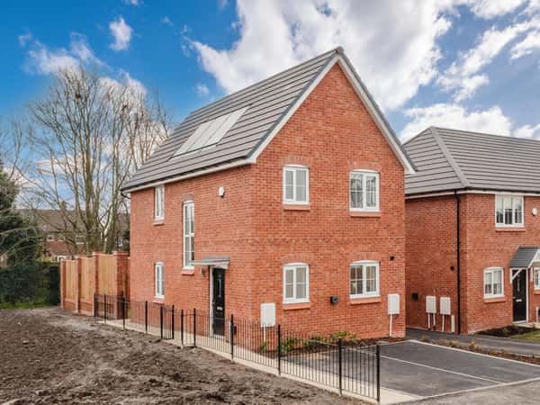 3 bedroom house at The Fairways - Image 9