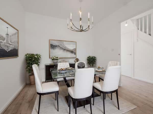 3 bedroom house at The Fairways - Image 2