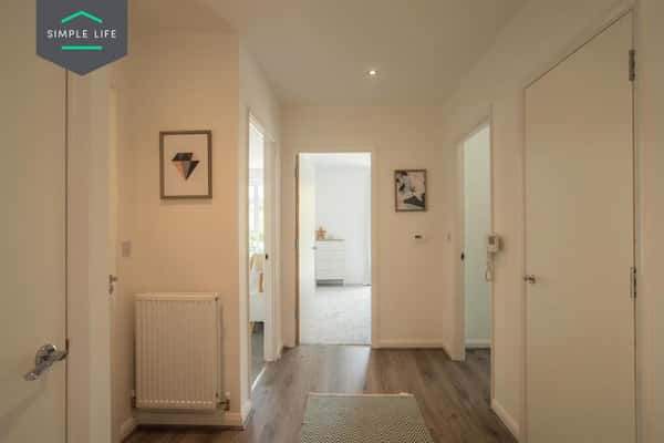 2 bedroom apartment at Park Grange House - Image 5