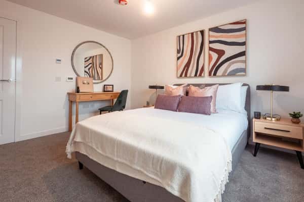 2 bedroom apartment at Bridgewater Village - Image 6