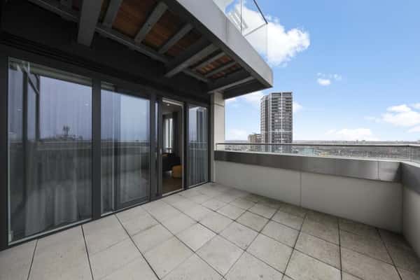 3 bedroom apartment at Elephant Central - Image 14