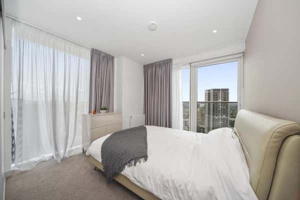 2 bedroom apartment at Elephant Central - Image 16