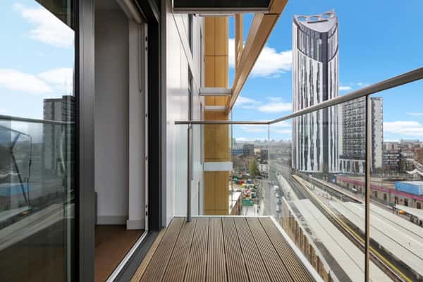 2 bedroom apartment at Elephant Central - Image 27