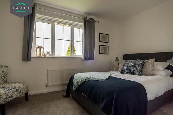 2 bedroom house at James Mill Way - Image 12