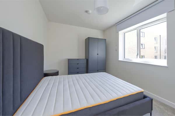 2 bedroom apartment at Springfield Parkside - Image 10