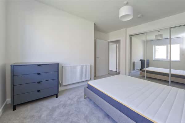 2 bedroom apartment at Springfield Parkside - Image 13
