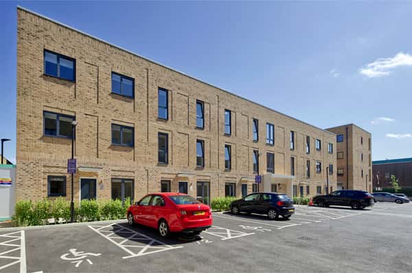 2 bedroom apartment at Springfield Parkside - Image 17