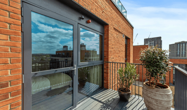 1 bedroom apartment at The Sessile - Image 12