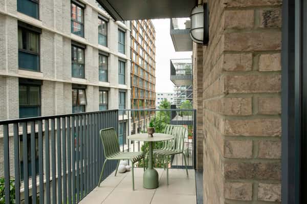 1 bedroom apartment at The Lark - Image 5