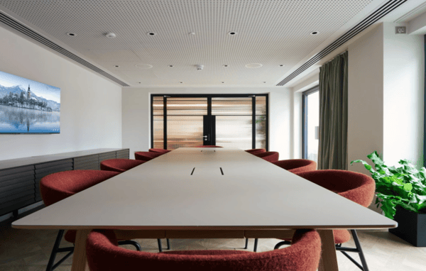 2 bedroom apartment at The Lark - Image 14