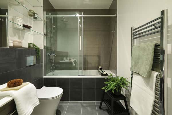 1 bedroom apartment at Cortland Cassiobury - Image 12