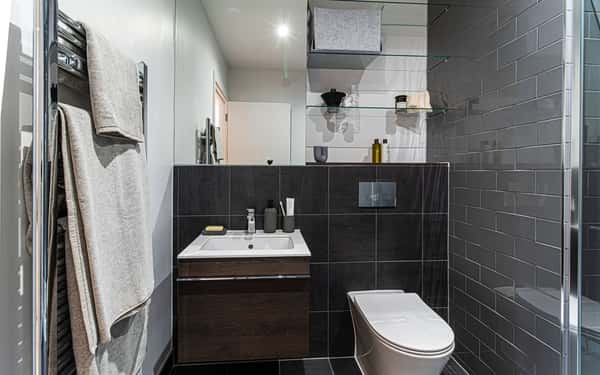 2 bedroom apartment at Cortland Cassiobury - Image 22