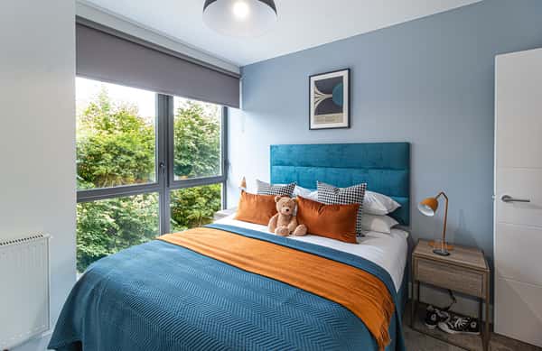 2 bedroom apartment at Cortland Cassiobury - Image 24