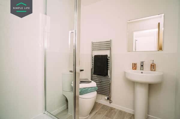 4 bedroom house at Wards Keep - Image 1