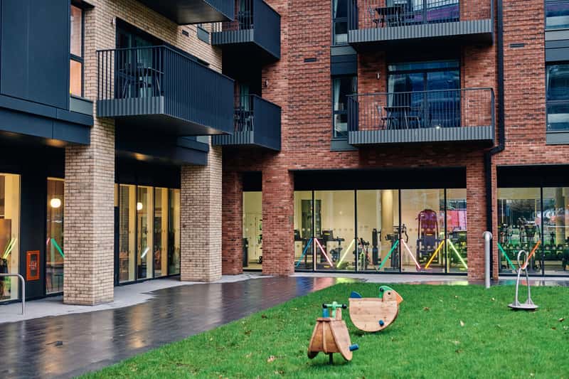 Apo Barking - Image 5