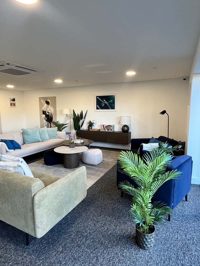 Hunslet House at the Station Quarter - Image 6