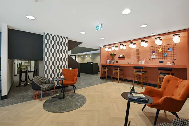 Oaklands Rise - Image 2