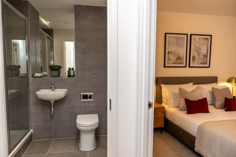 Pioneer Wharf at Waterfront - Image 2