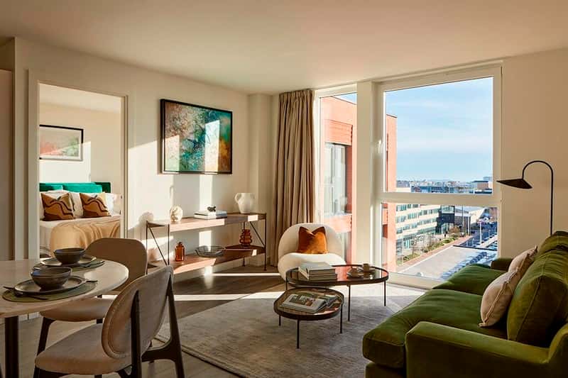 PLATFORM_CARDIFF - Image 2