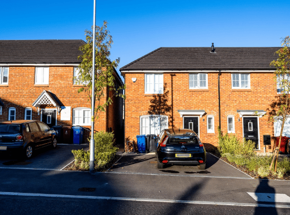 Queen Victoria Place - Image 2