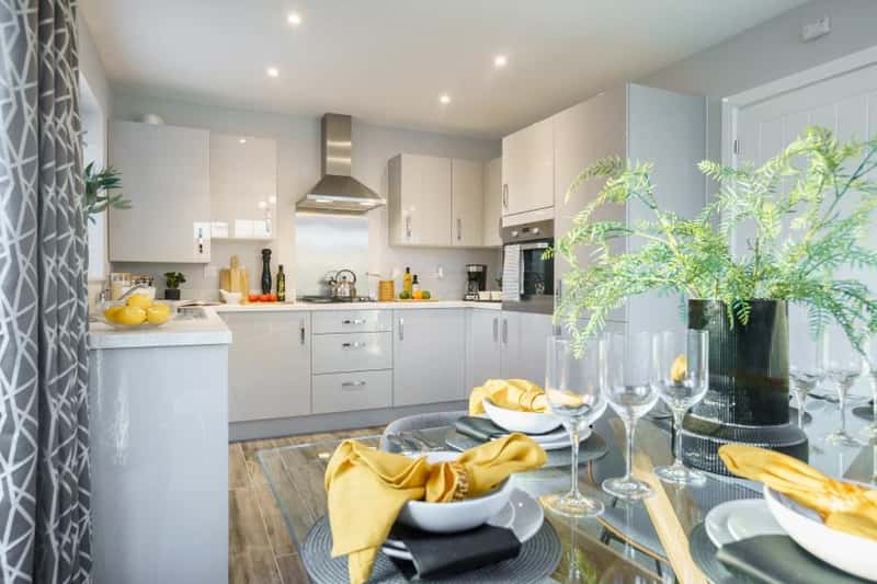 Horwood Gardens - Image 8