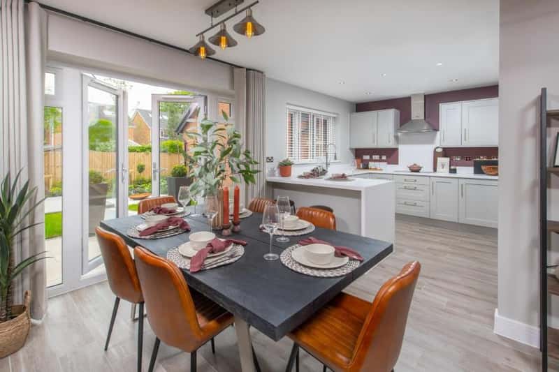 Lucas Gardens - Image 17