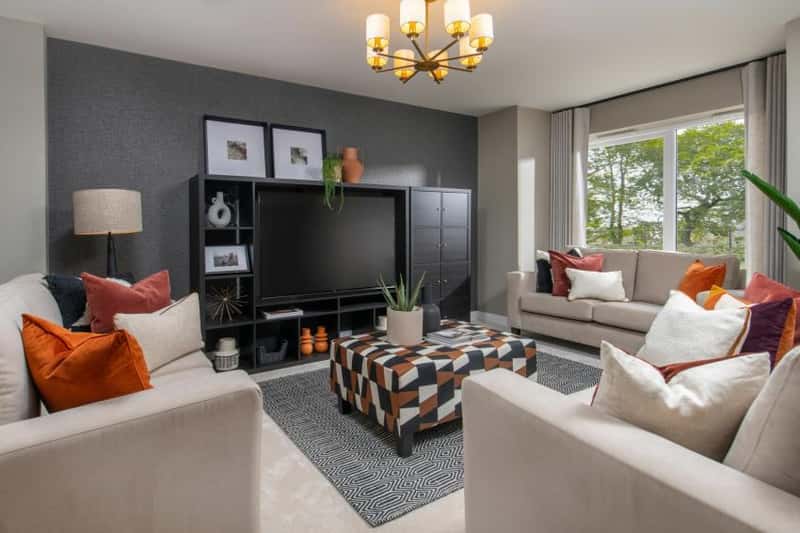 Lucas Gardens - Image 4