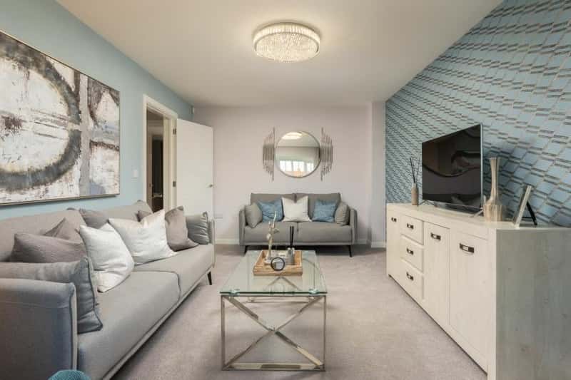 Saxon Heath - Image 6