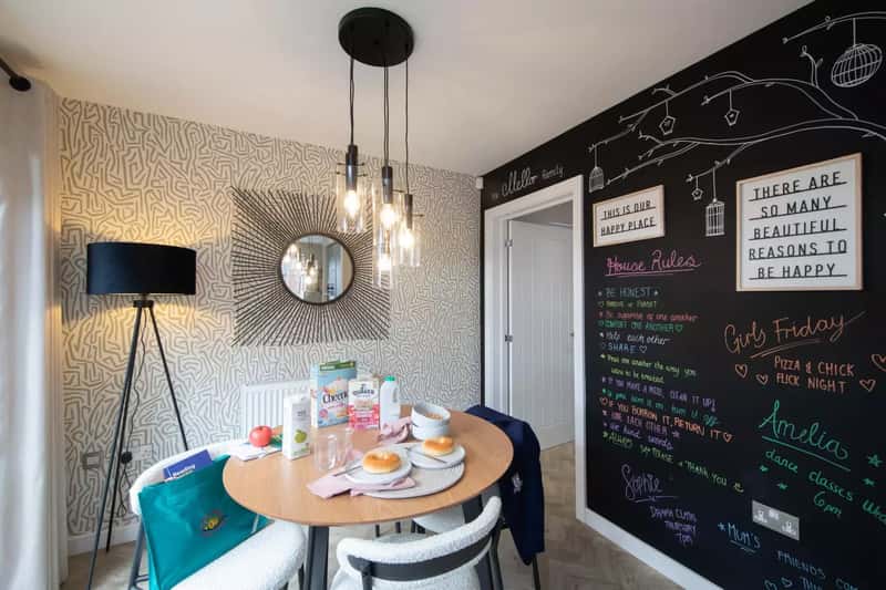 The Acorns - Image 7