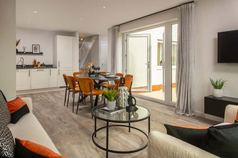 Edmonstone Village - Image 6