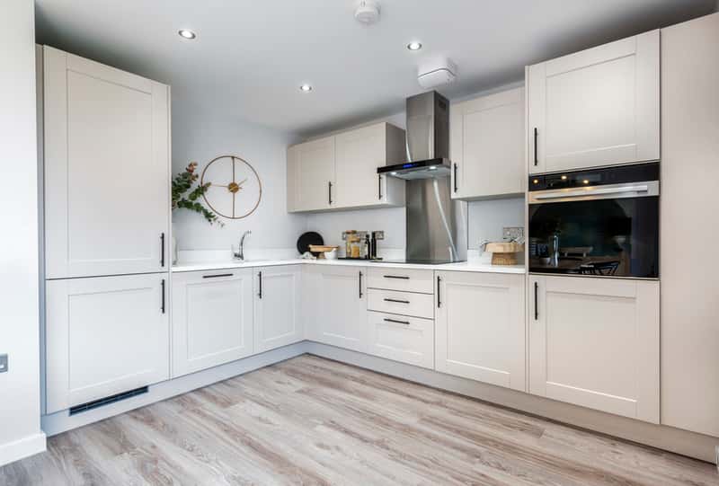 Jackton Green - Image 1