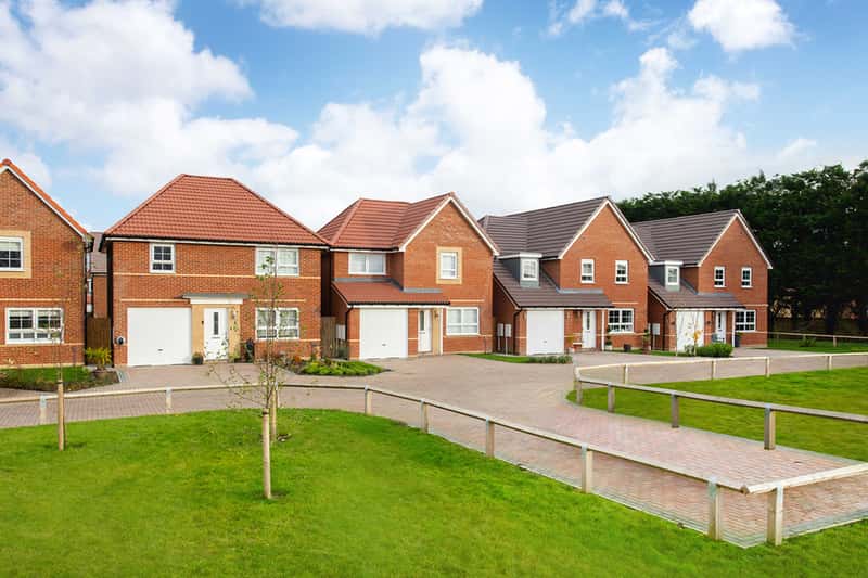 Queens Court - Image 6