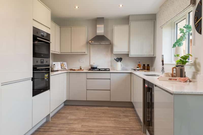 Aspen Walk - Image 8