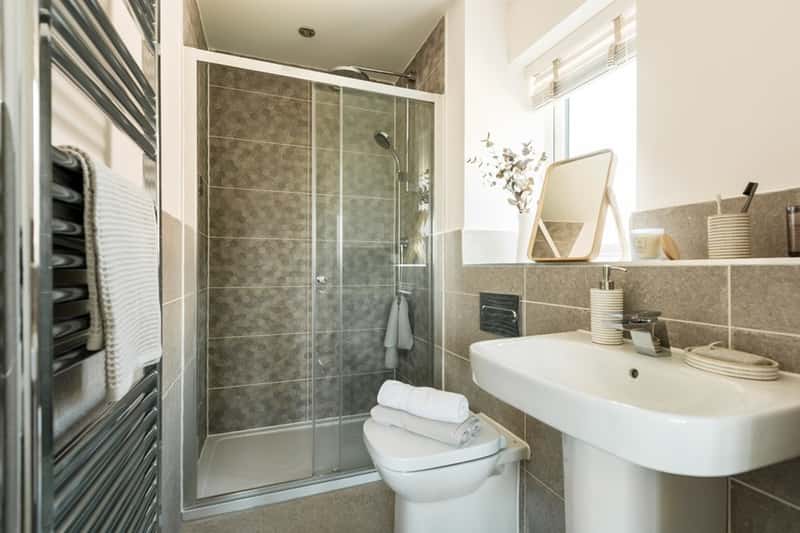 Chestnut Vale - Image 14