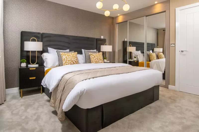 Clarence Gate - Image 19