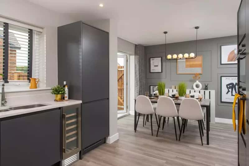 Clarence Gate - Image 11