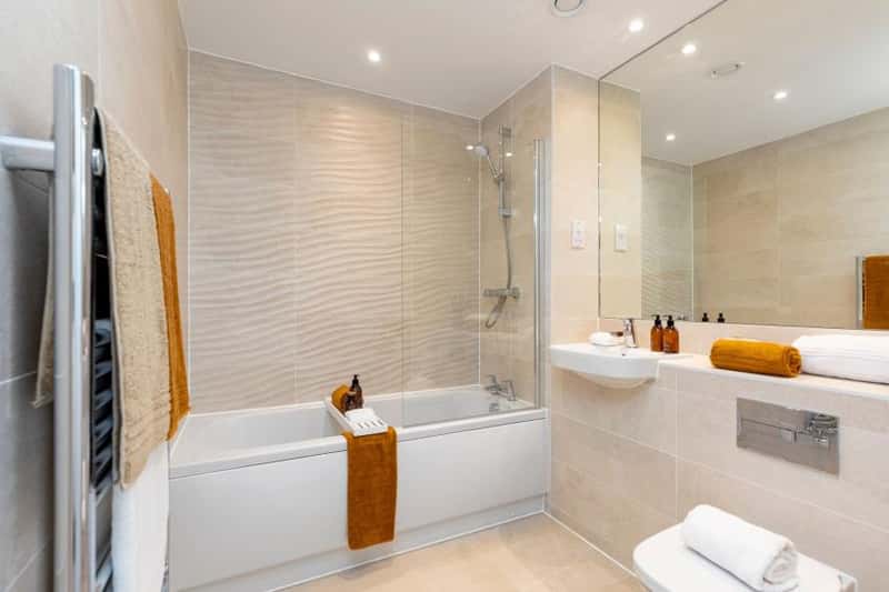 Ebbsfleet Cross at Garden City - Image 14