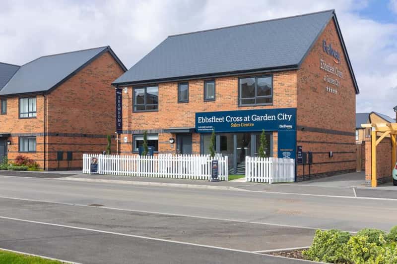 Ebbsfleet Cross at Garden City - Image 1