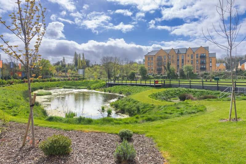 Ebbsfleet Cross at Garden City - Image 17