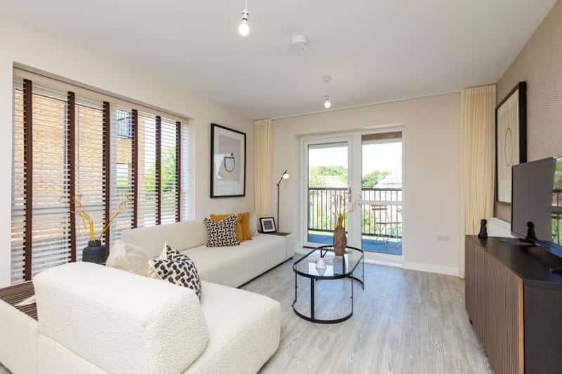 Ebbsfleet Cross at Garden City - Image 6