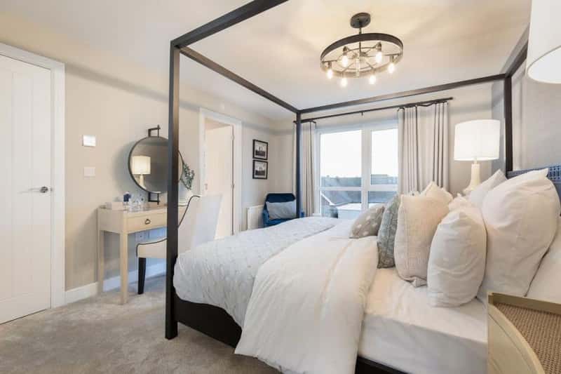 Elizabeth Square - Image 11