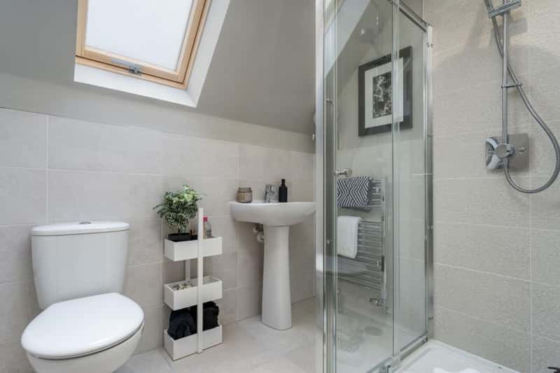 Ferry Village - Image 10