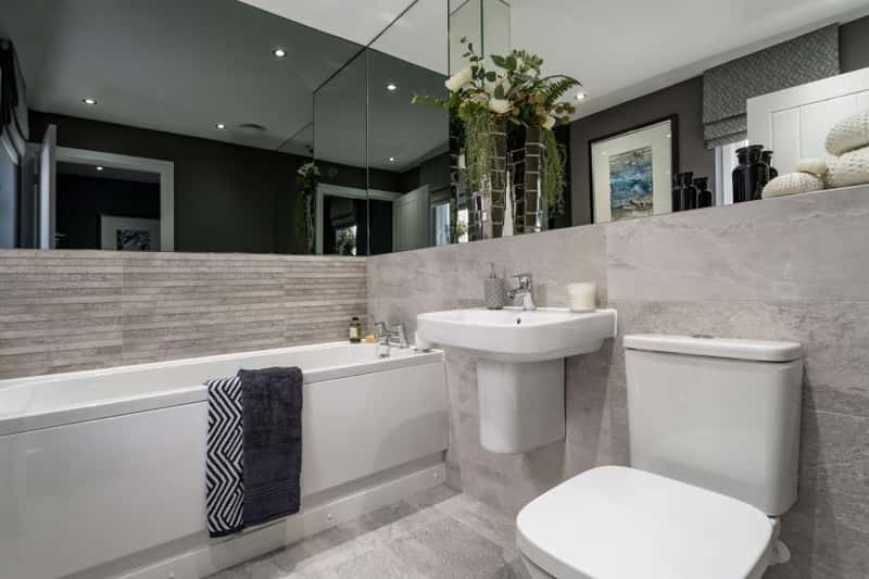 Ferry Village - Image 12